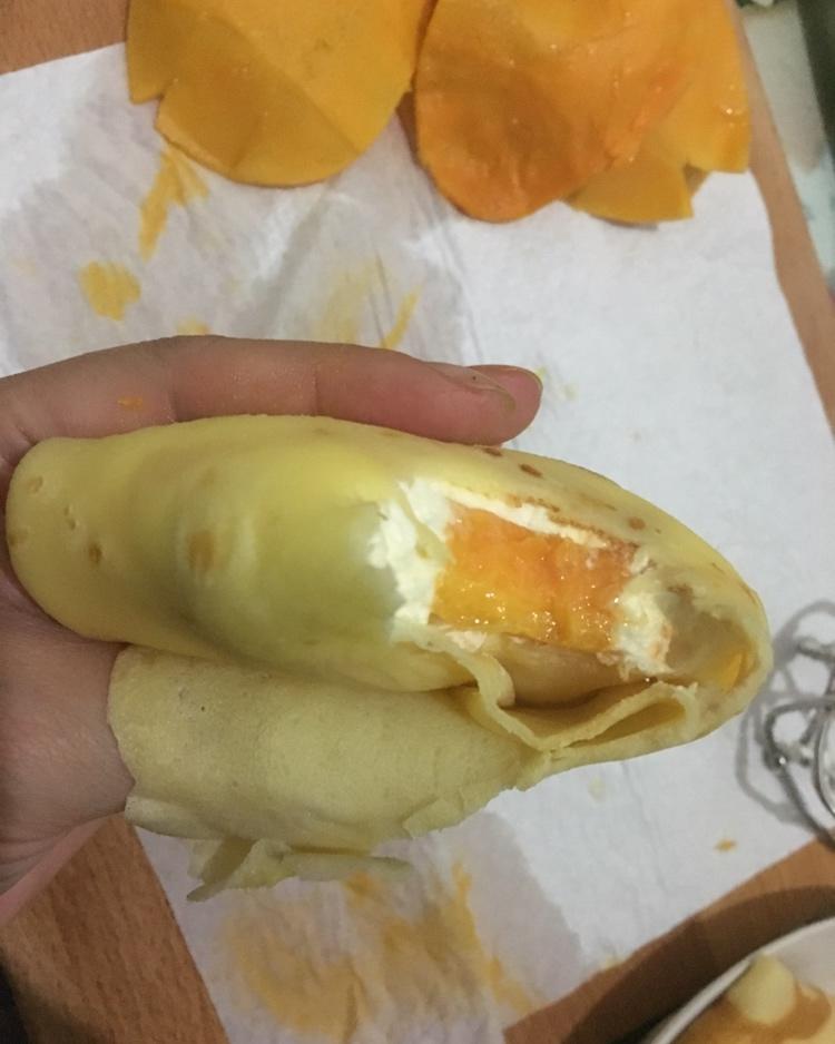 视频【奶茶千层蛋糕·新手也能做出的超薄可丽饼】3分钟学会千层蛋糕、毛巾卷、班戟