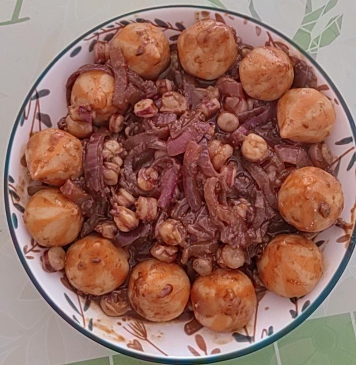 洋葱酱爆鱿鱼须