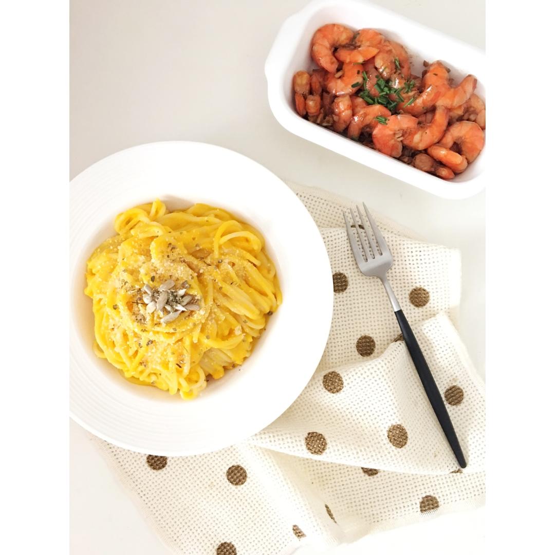 南瓜意面(Spaghetti with Pumpkin Sauce)