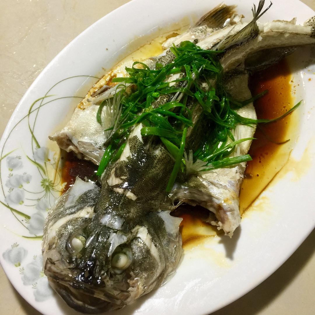 清蒸鲈鱼