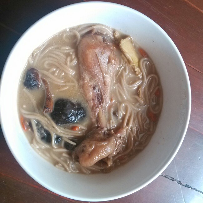 滋补麻油鸡