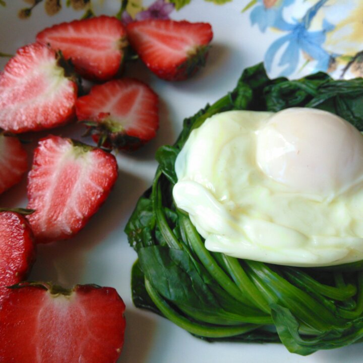 nh3333做的菠菜水波蛋spinachwithpoachedegg