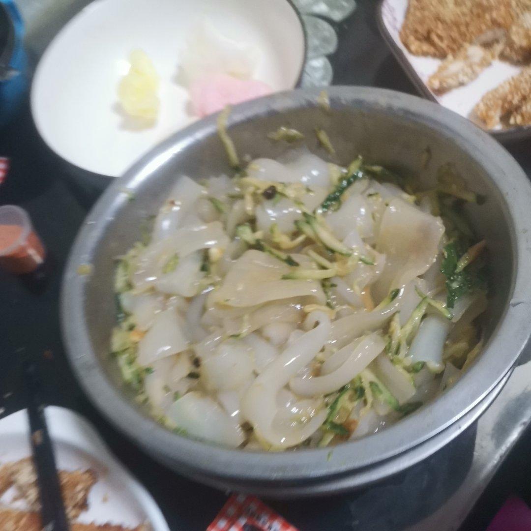 陕西麻酱凉皮