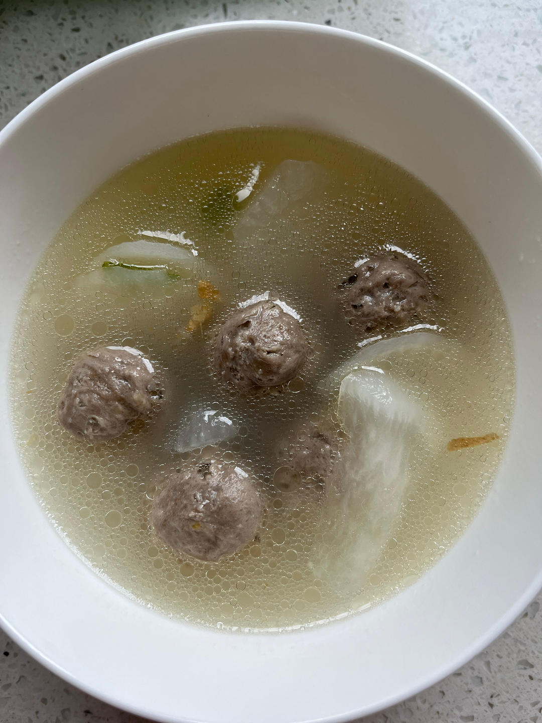 牛肉丸子萝卜汤，简单易做的鲜美味道