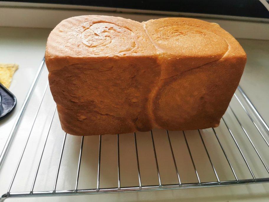 牛奶吐司（附详细步骤图）