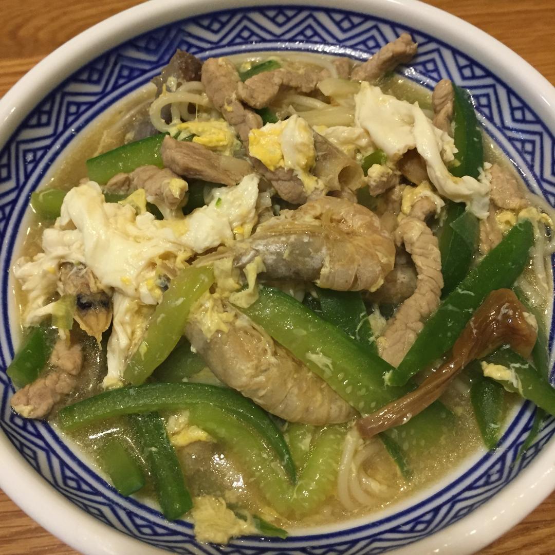 海参鲜虾鲜蔬面