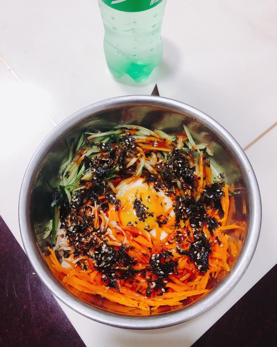 无敌好吃的石锅拌饭
