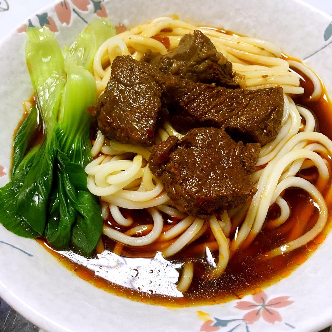 【红烧牛肉面】