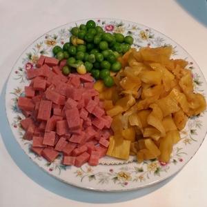 菠萝蜜餐肉蛋炒饭的做法 步骤6