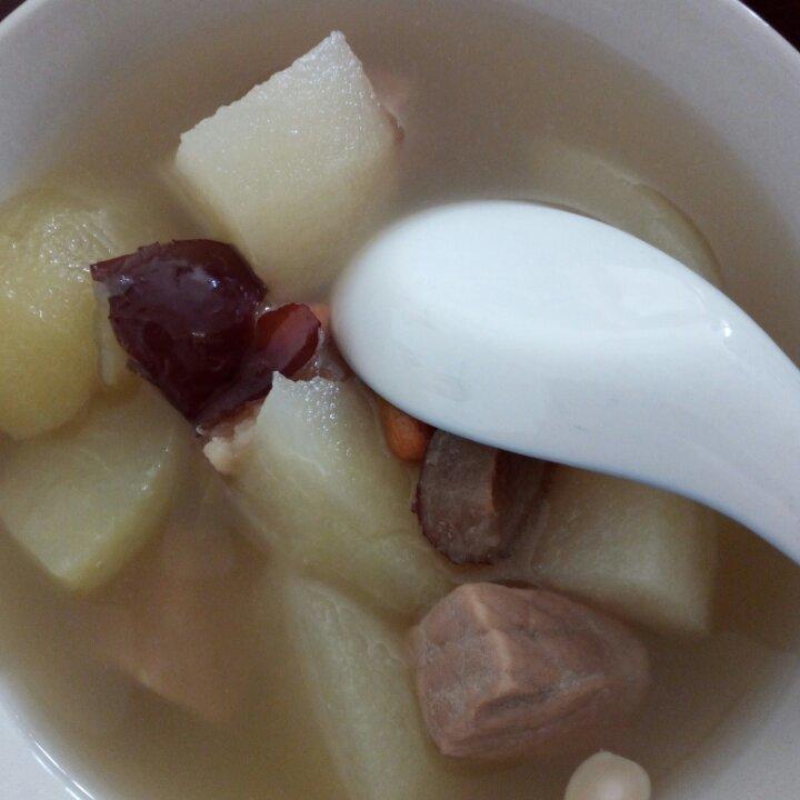 苹果雪梨瘦肉汤
