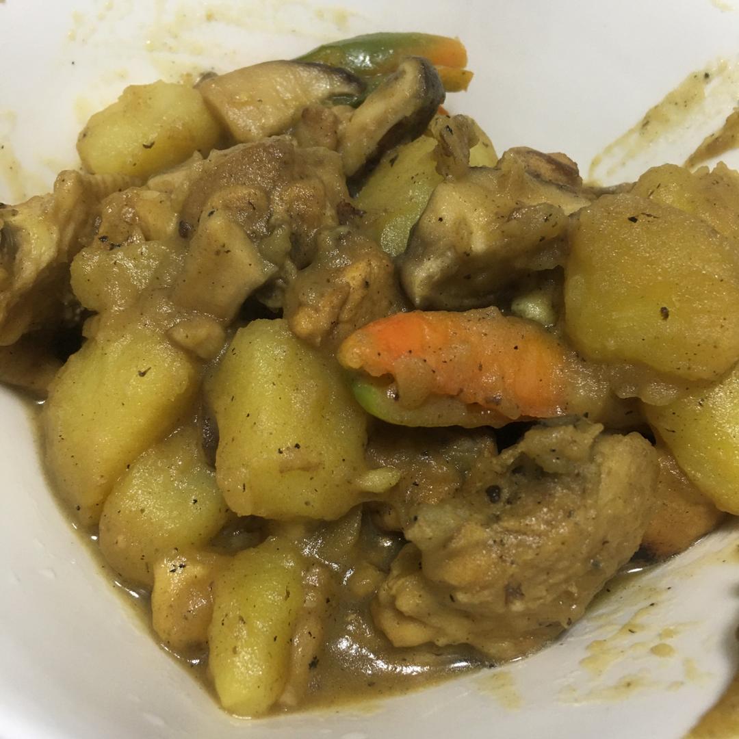 香菇土豆炖鸡块