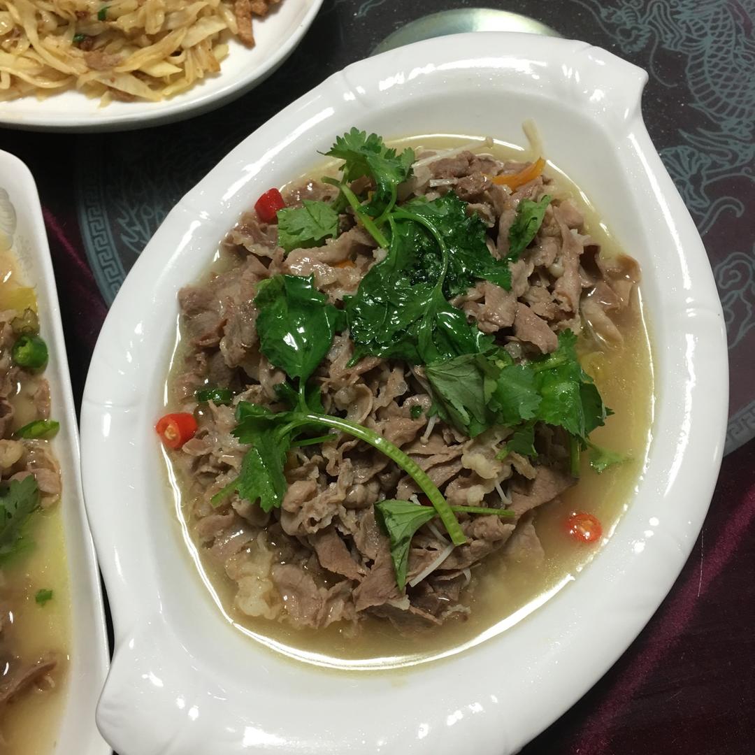 酸汤肥牛