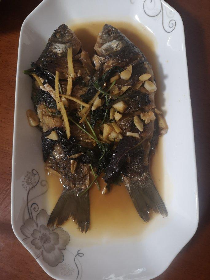 红烧鲫鱼