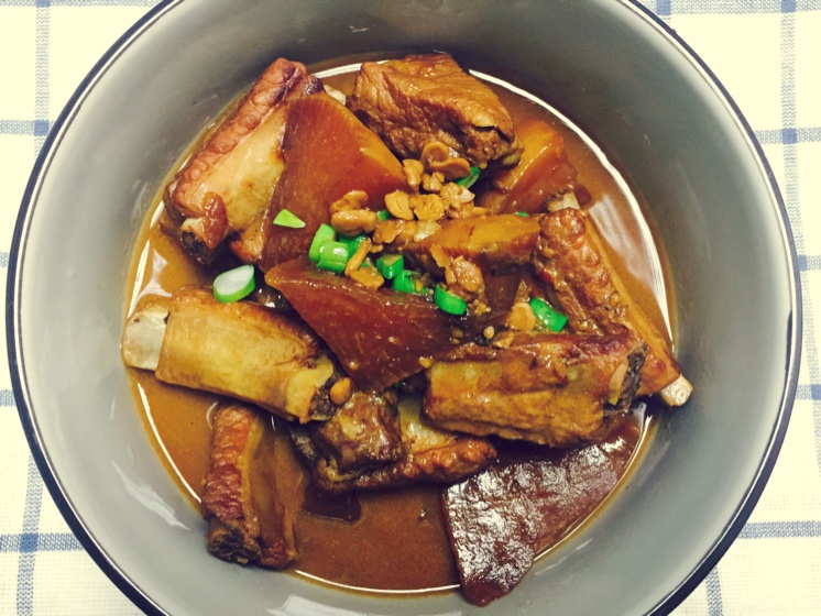 萝卜红烧排骨