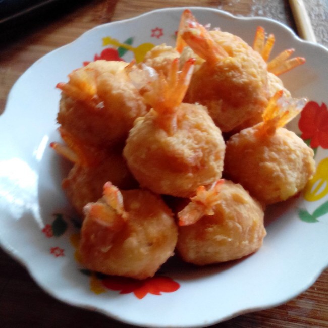 土豆泥鲜虾球