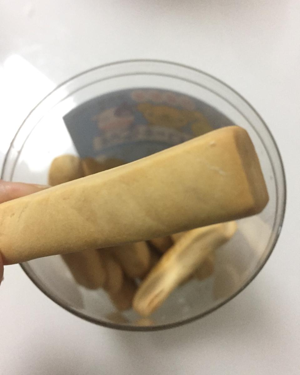 宝宝辅食-自制磨牙饼干磨牙棒篇（无糖无油更放心）