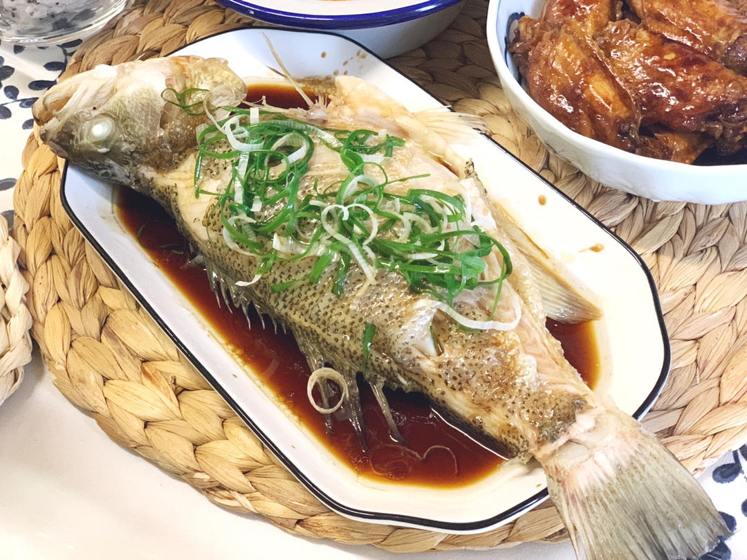 清蒸鲈鱼
