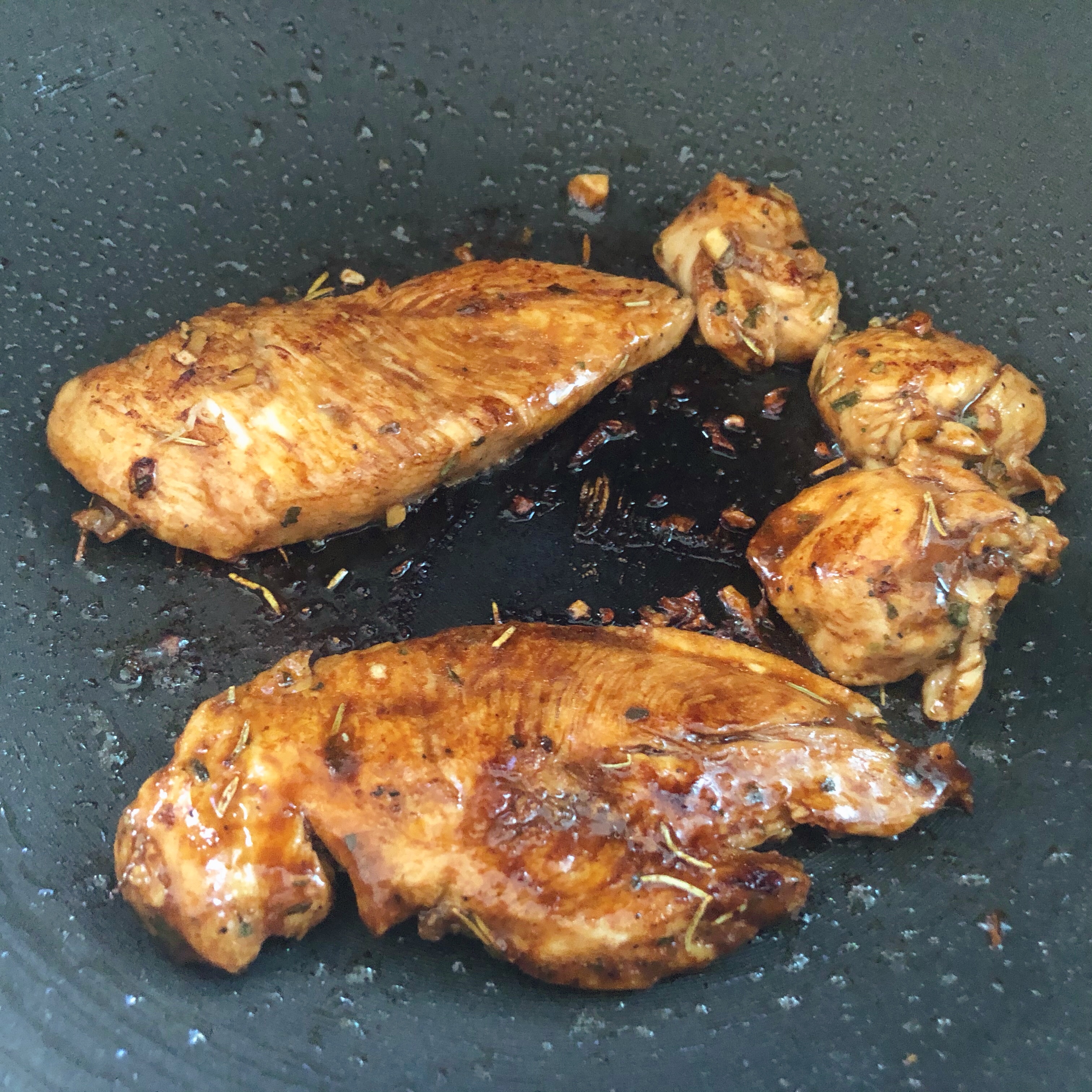 5分钟香煎鸡胸肉的做法 步骤2