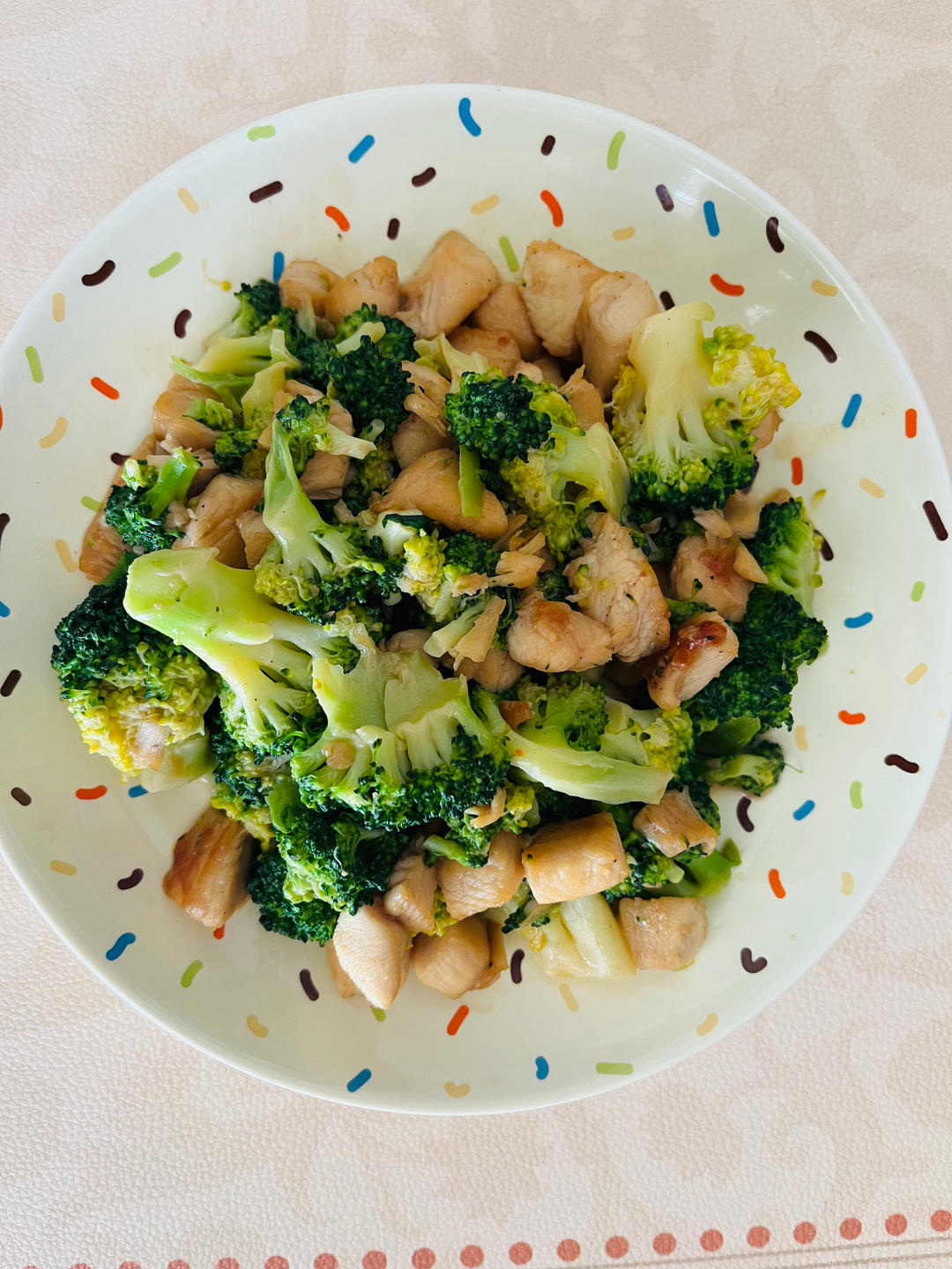 西蓝花炒鸡胸肉