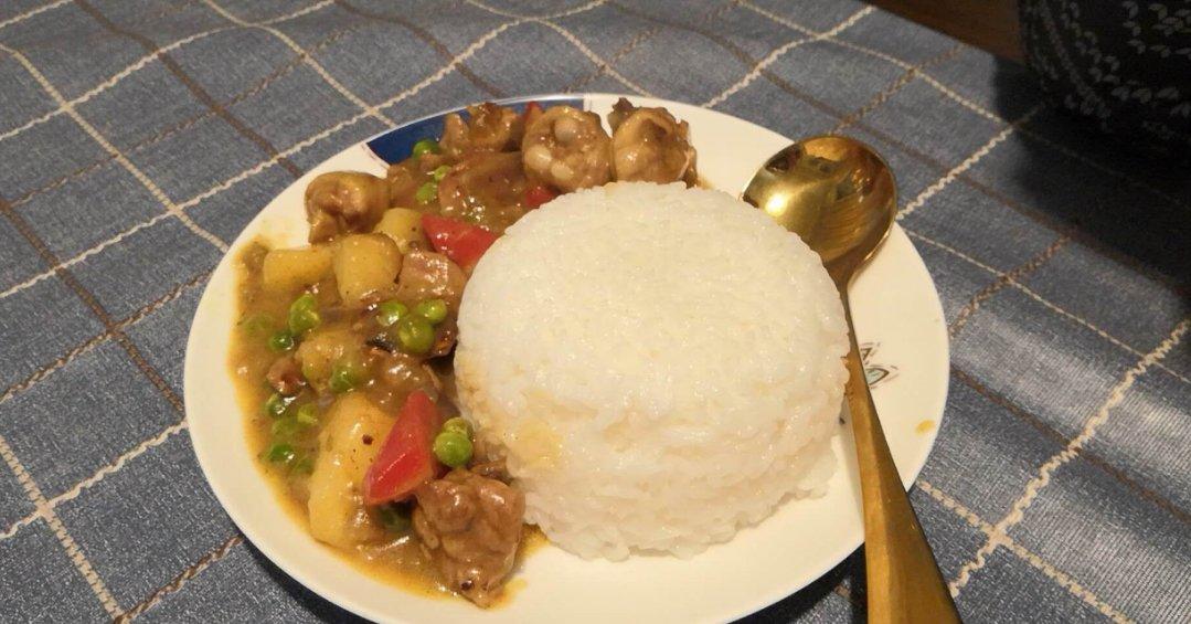 咖喱鸡肉饭