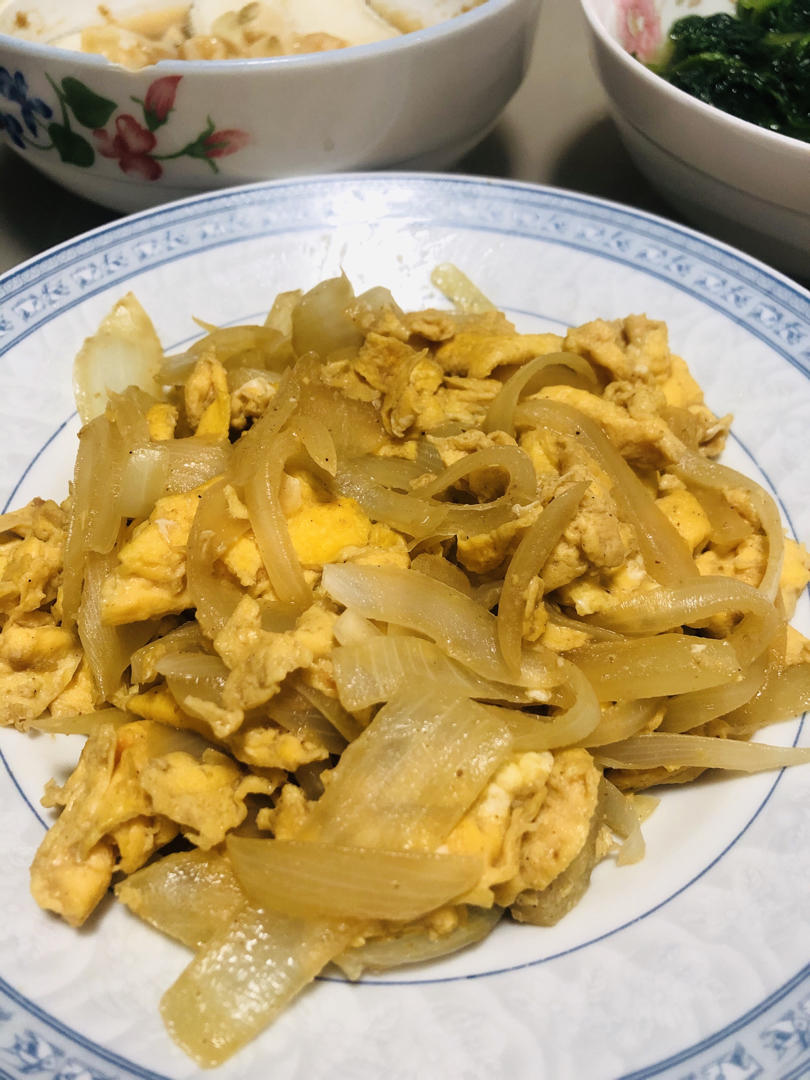洋葱炒鸡蛋
