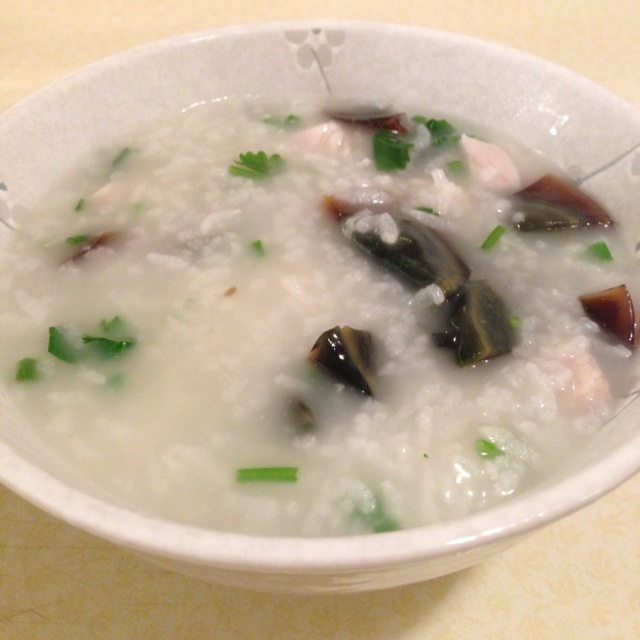 皮蛋瘦肉粥