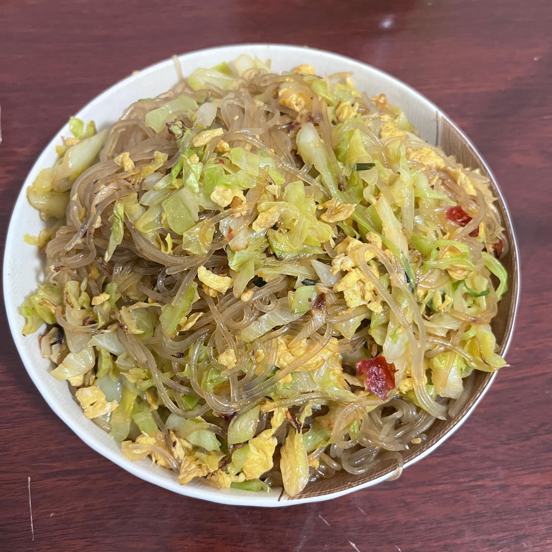 包菜炒粉丝