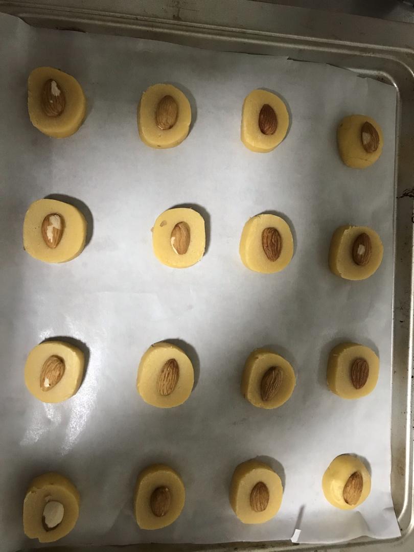 新手起步超简单黄油饼干（葡萄干/抹茶口味）