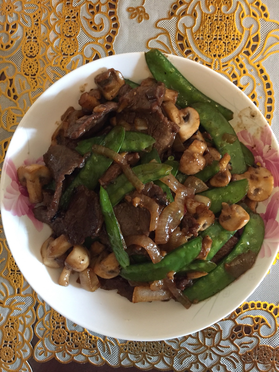 蒜香牛肉荷兰豆 Mongolian Beef