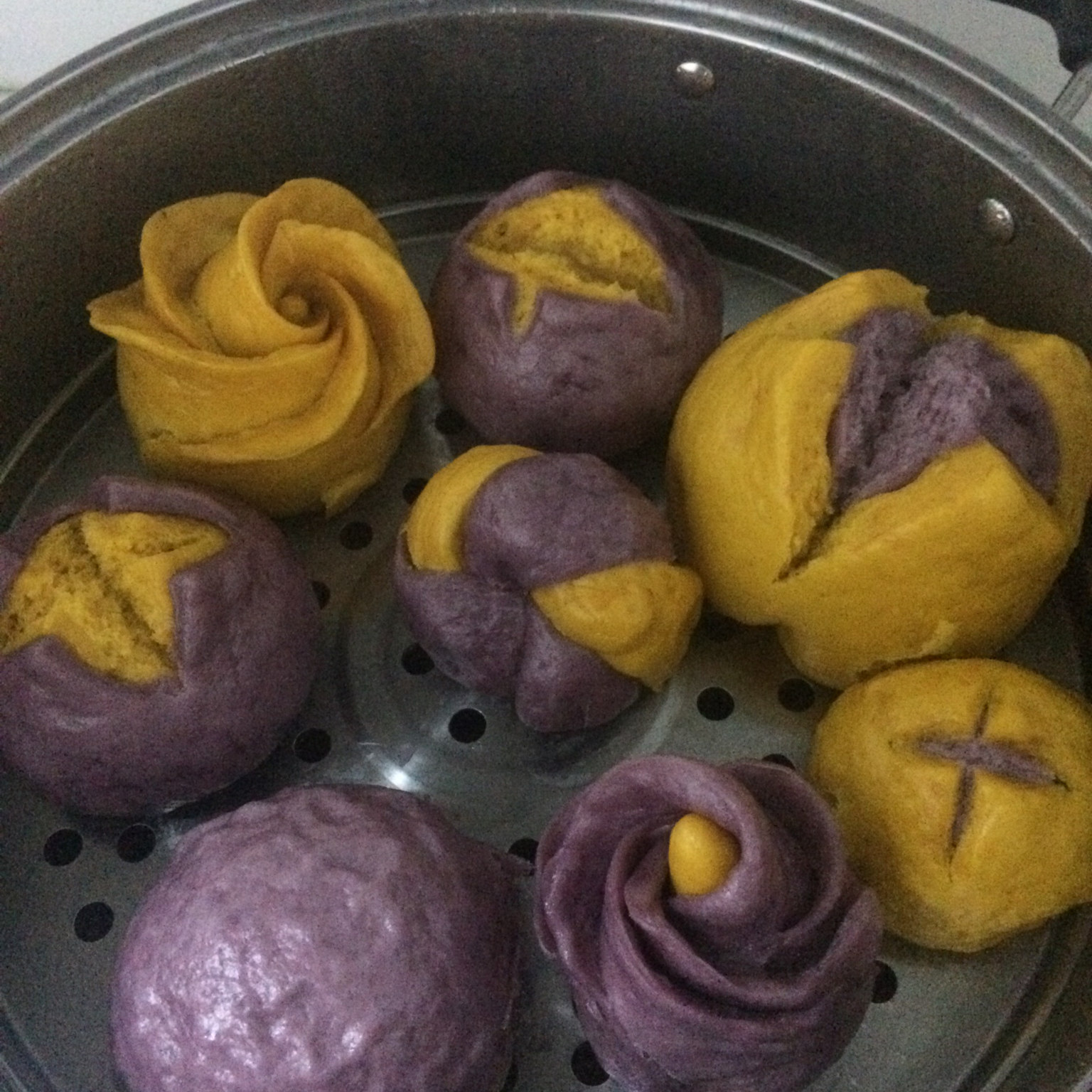 南瓜紫薯花样馒头