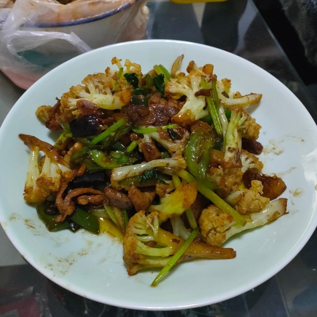 和饭店一个味道的干锅花菜