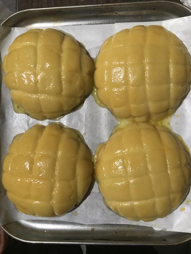 菠萝包