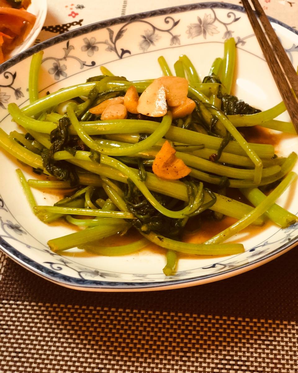 蒜蓉蒿子杆