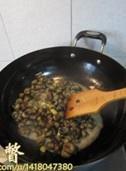 菌菇汤蛳螺的做法 步骤5
