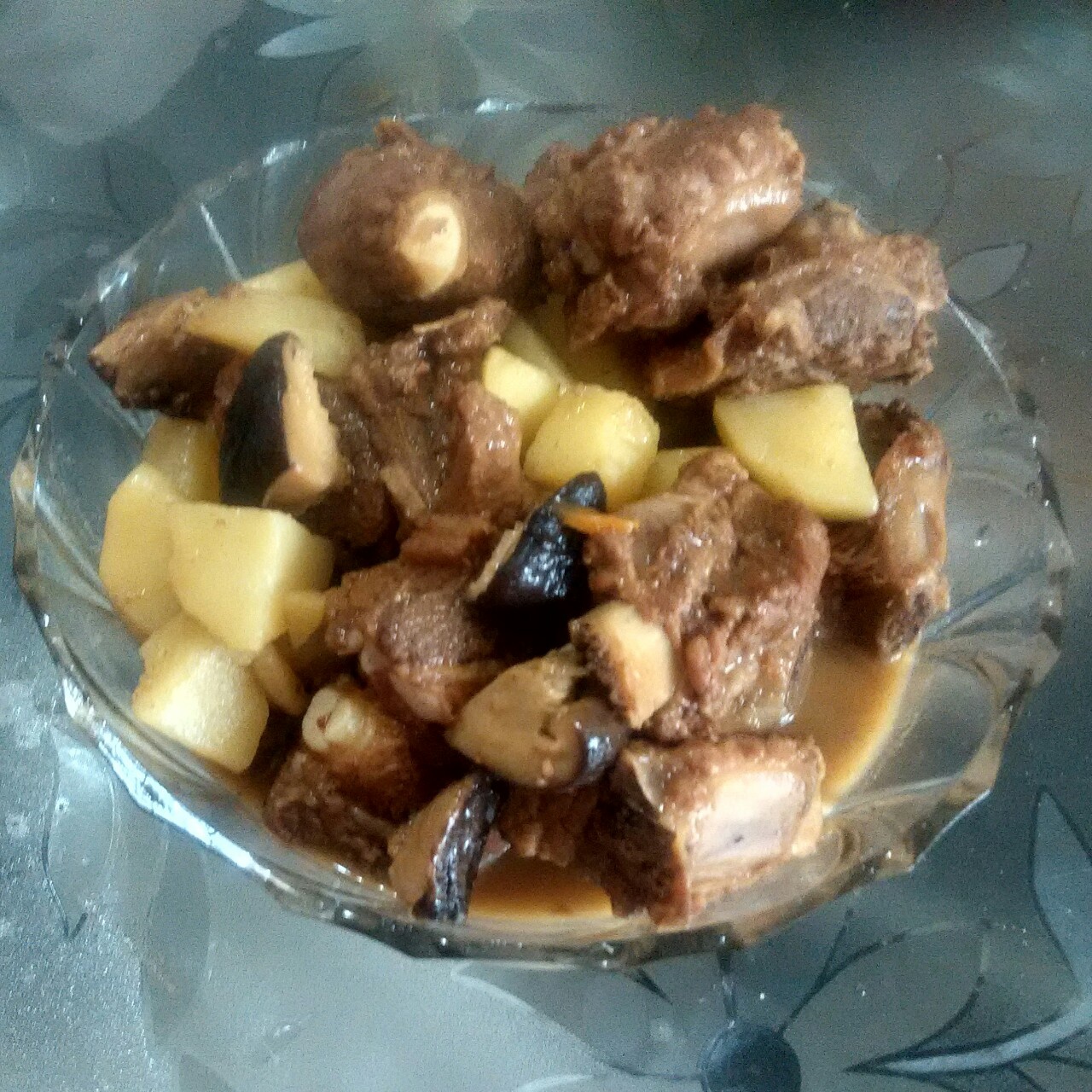 土豆炖排骨