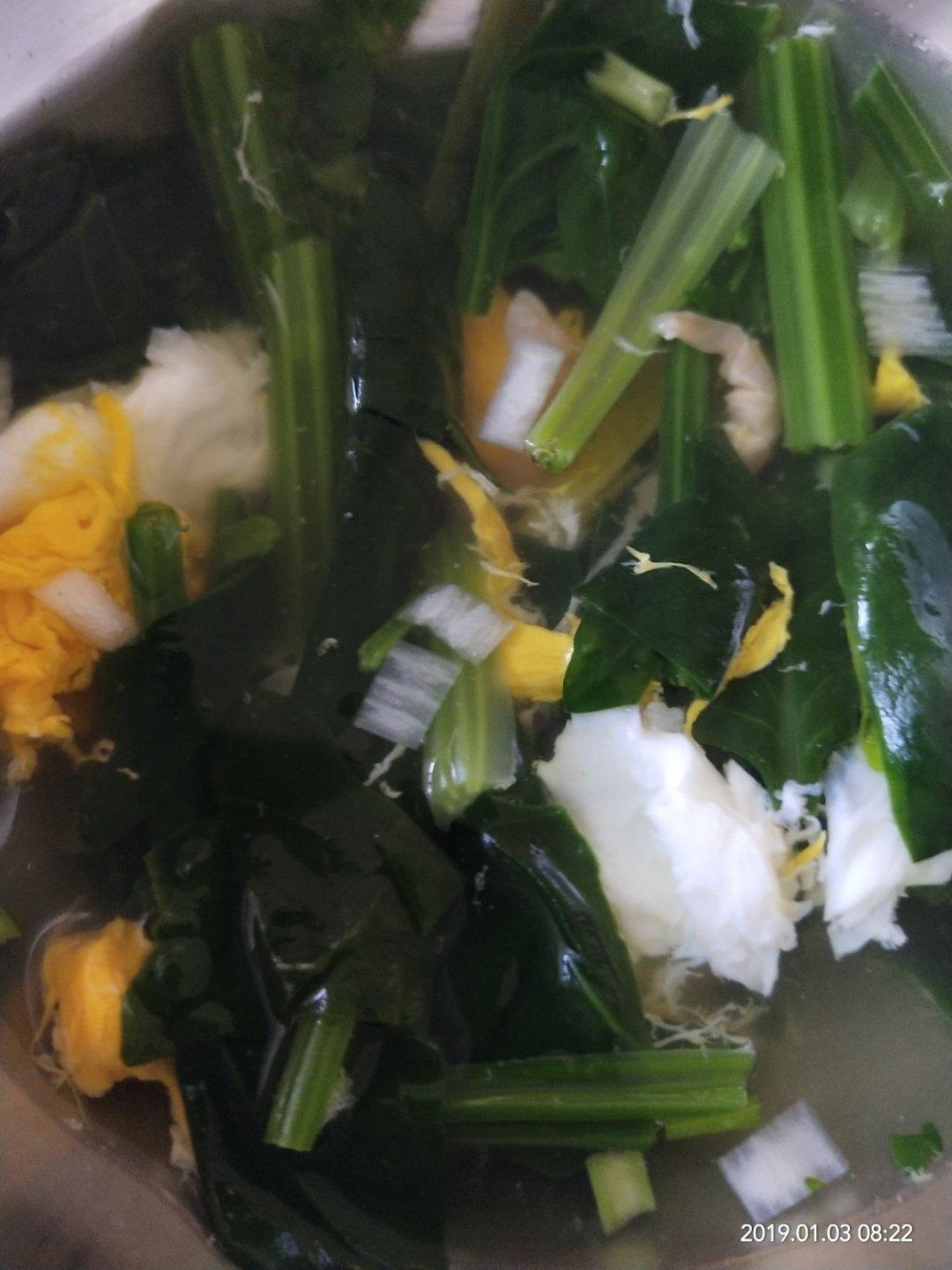 菠菜鸡蛋汤