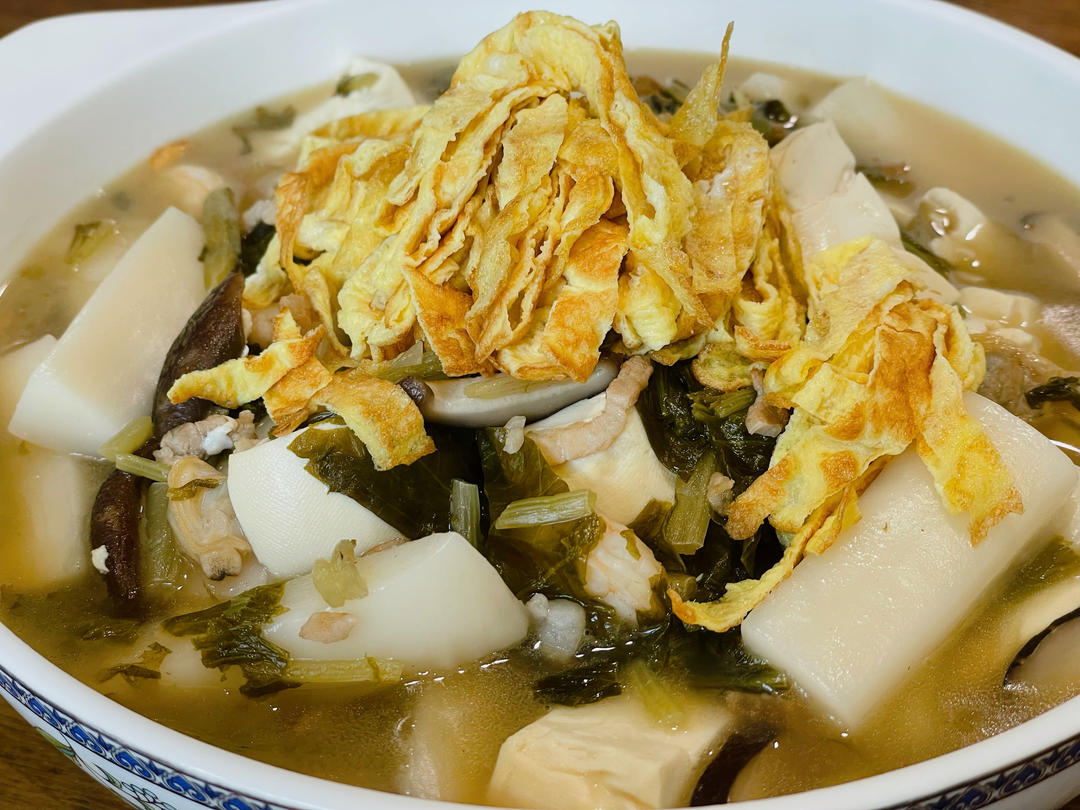 欲罢不能-雪菜豆腐汤年糕