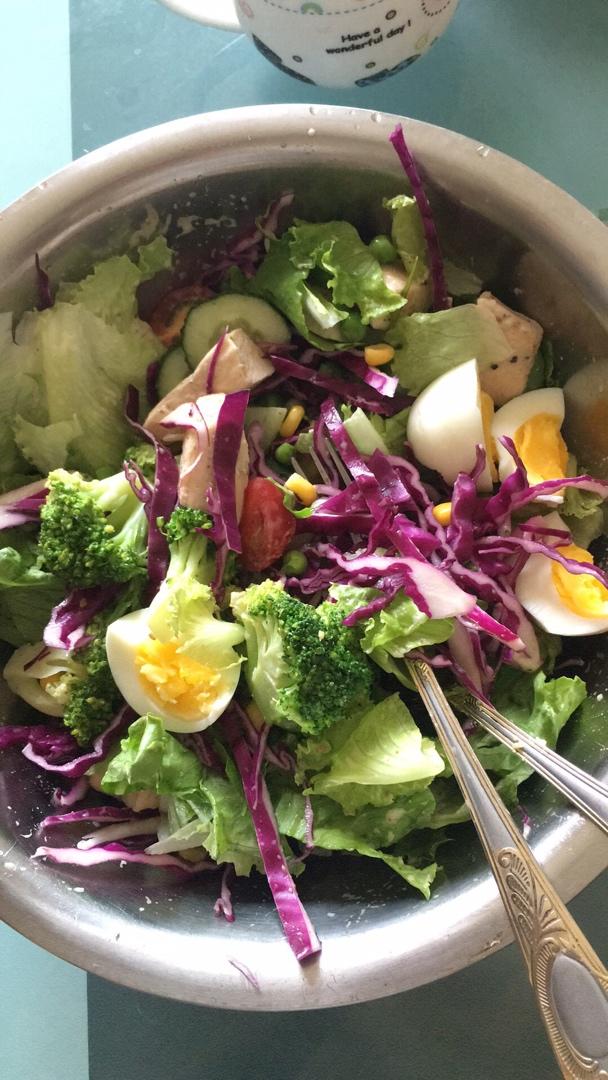 减脂鸡胸肉轻食沙拉