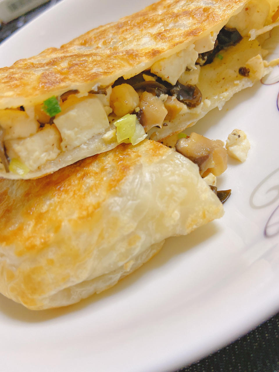 好吃到哭～懒人版鸡肉馅饼🥙一口爆汁