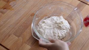免揉脆皮白面包的做法 步骤2