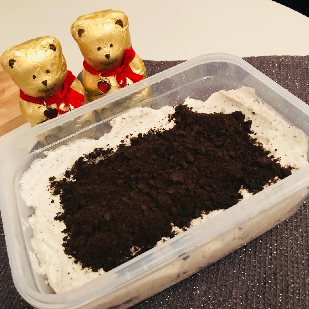 好吃到流泪的奥利奥咸奶油盒子蛋糕