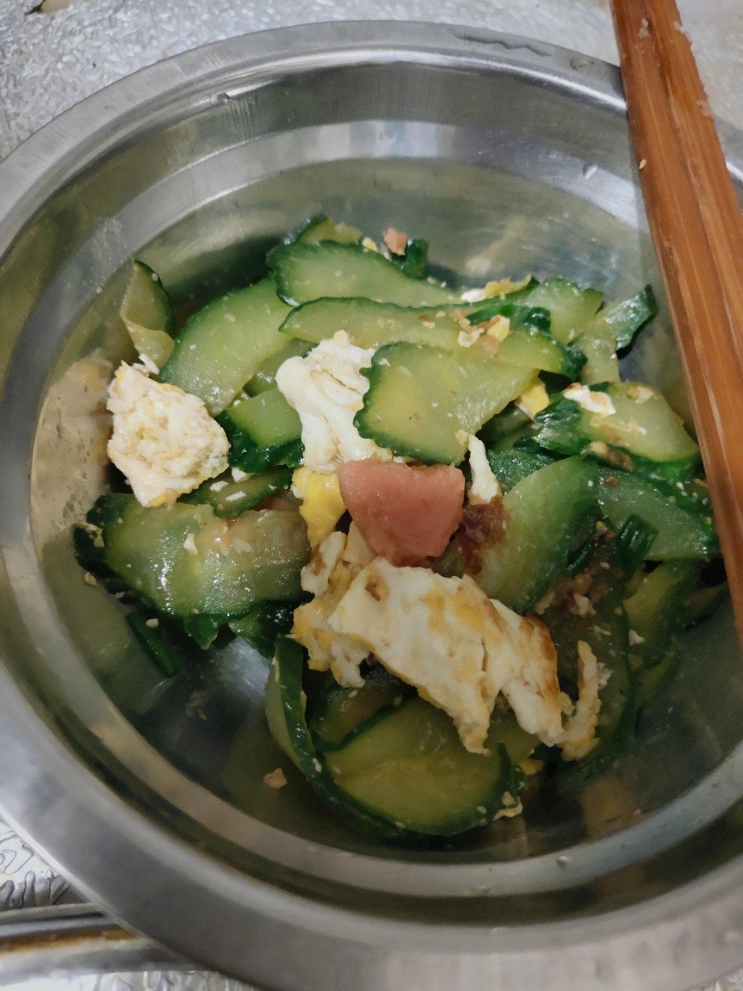 火腿肠炒黄瓜