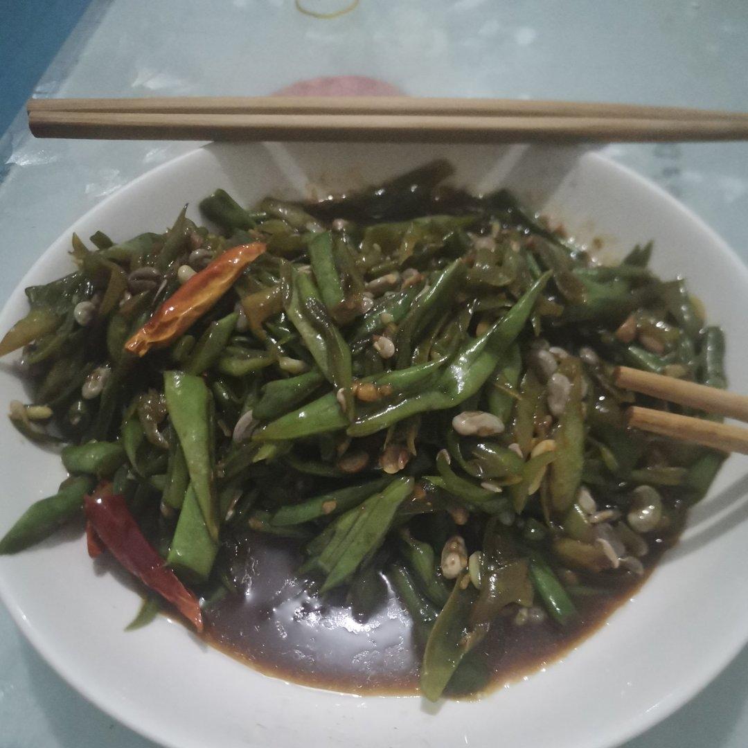 超级下饭的家常菜～清炒四季豆