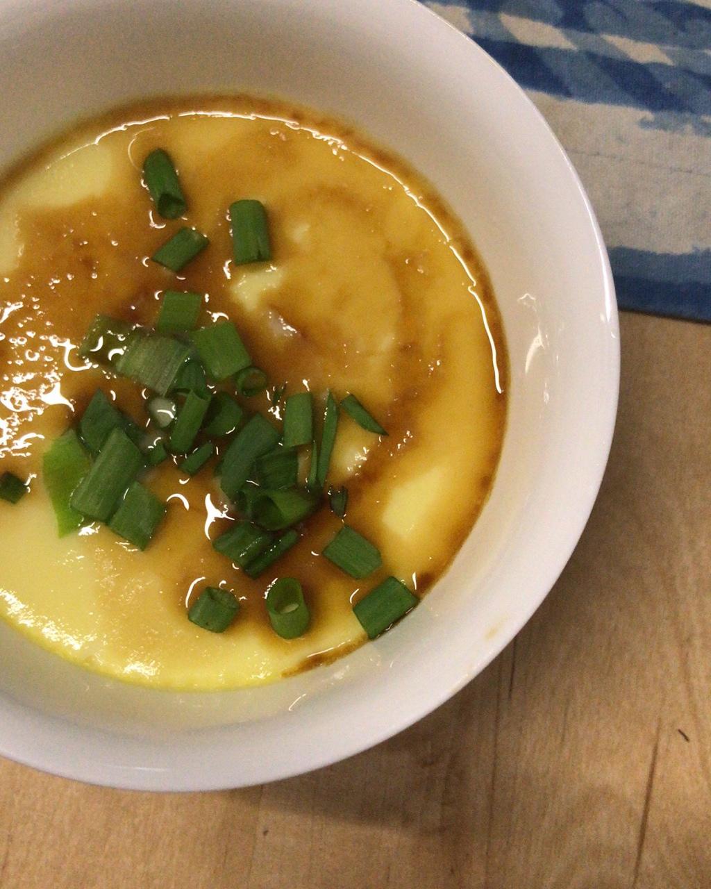 滑嫩嫩的蒸蛋羹