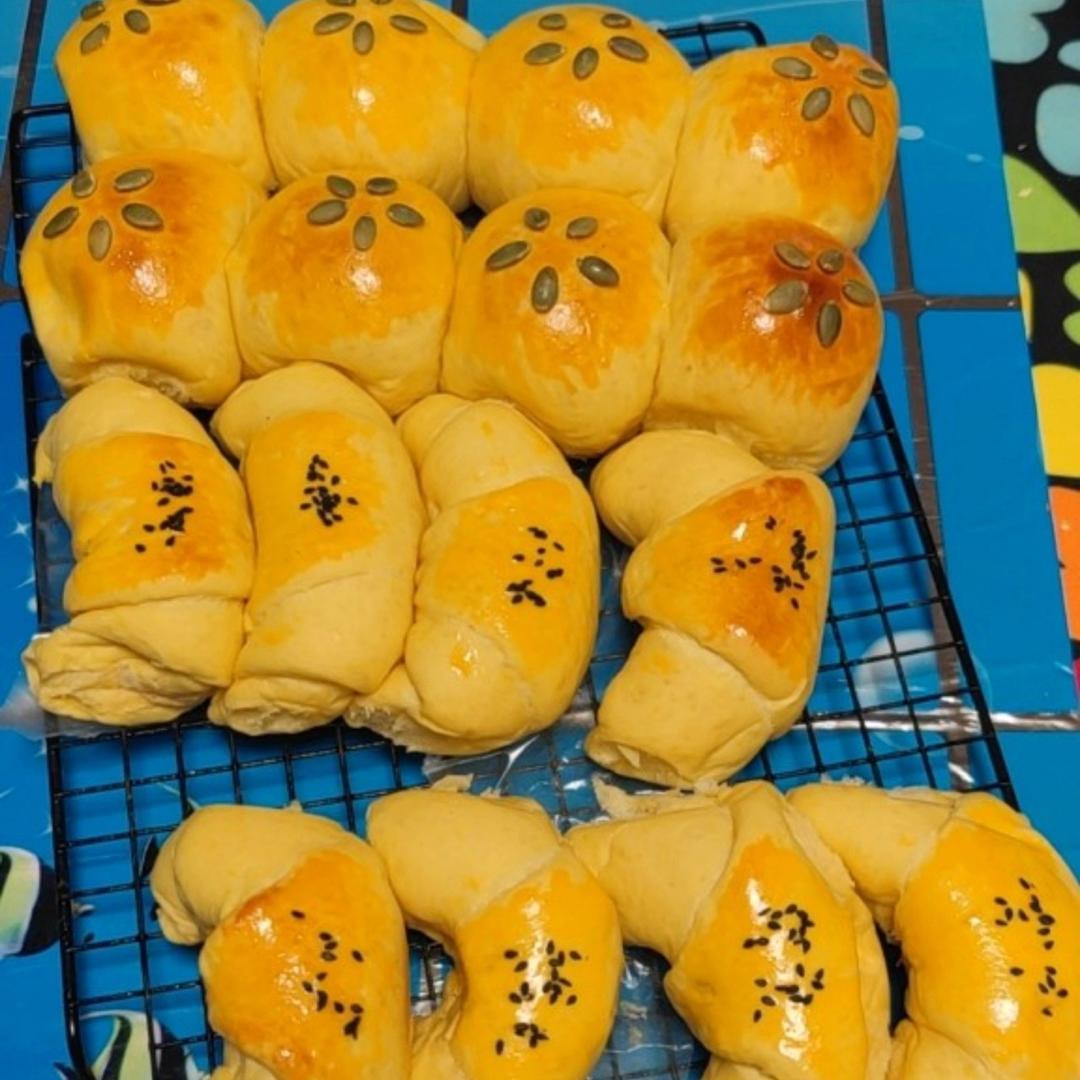 一次发酵南瓜小面包