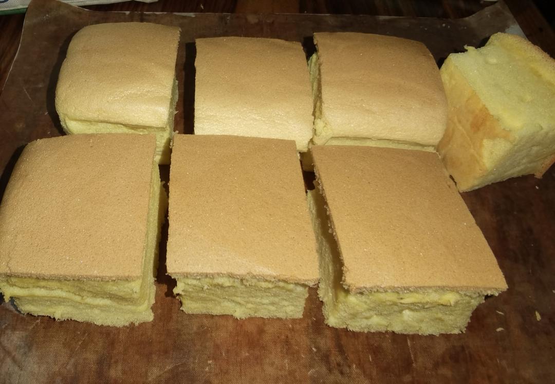 堪比柯基屁股
爆浆芝士🧀古早蛋糕