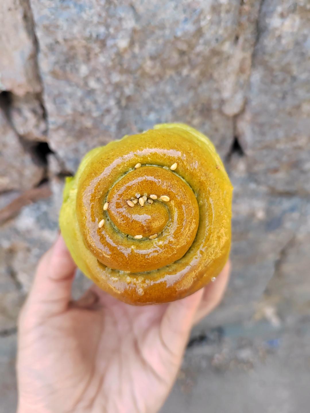 香脆柔软的蜂蜜脆底面包