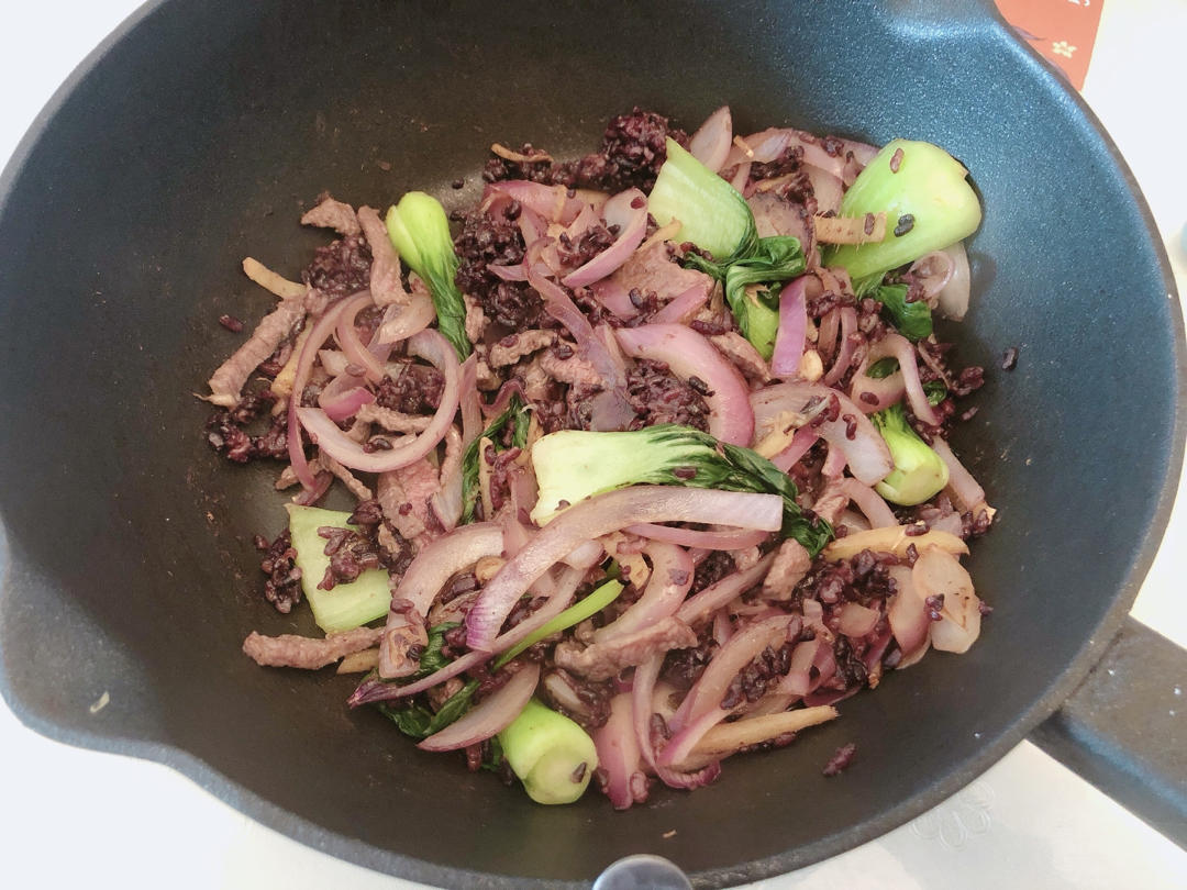 洋葱炒牛肉