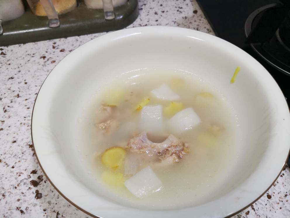清炖萝卜羊肉汤的做法