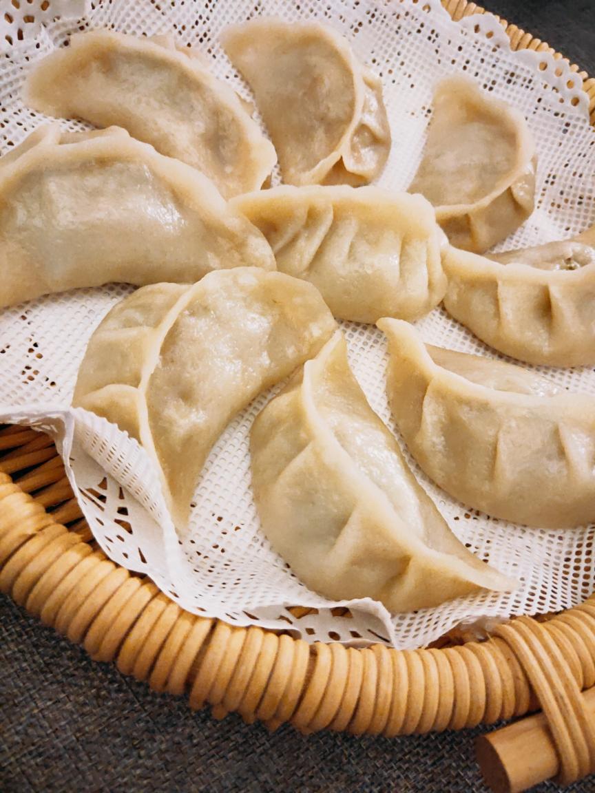 妈妈的味道~牛肉芹菜蒸饺